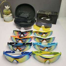 Picture of Oakley Sunglasses _SKUfw66124479fw